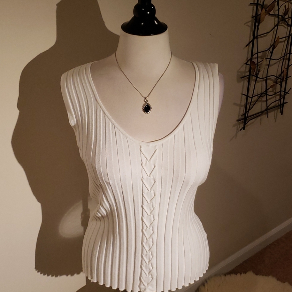 belldini top - Picture 2 of 13